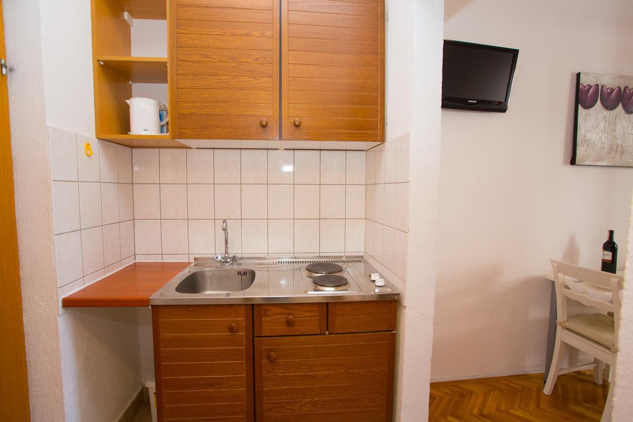 Apartments Zoran Promajna Exterior photo